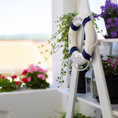 The Rooftop Apartment Пунат Екстериор снимка