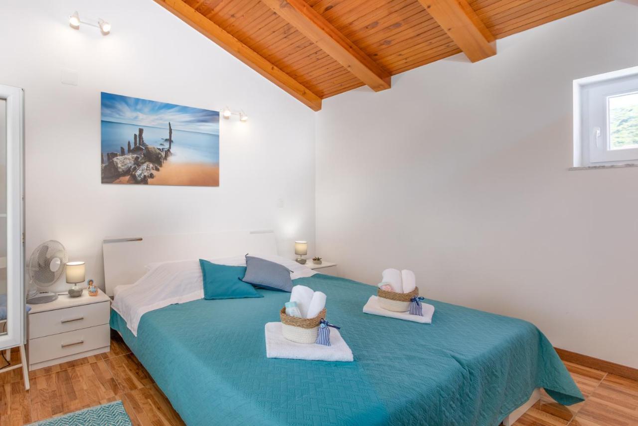 The Rooftop Apartment Пунат Екстериор снимка