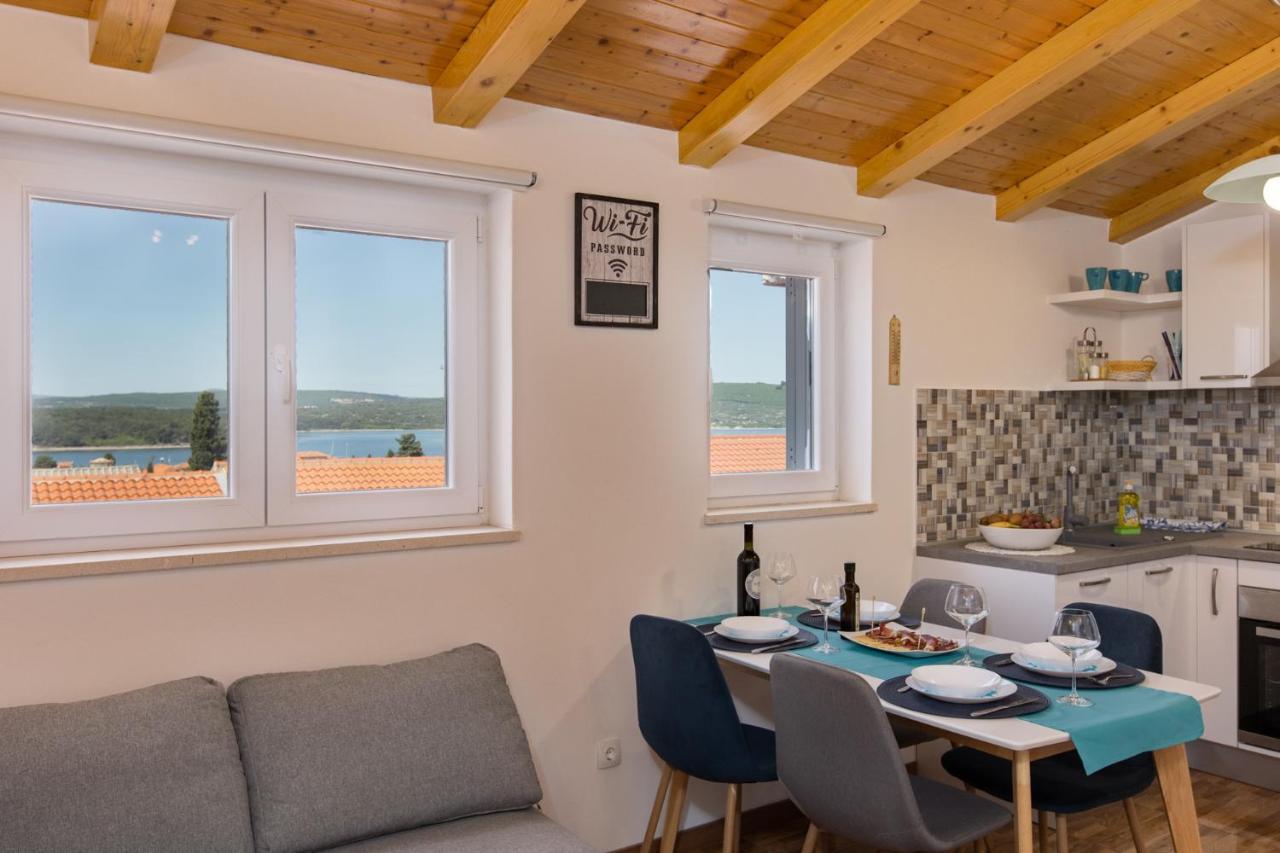 The Rooftop Apartment Пунат Екстериор снимка