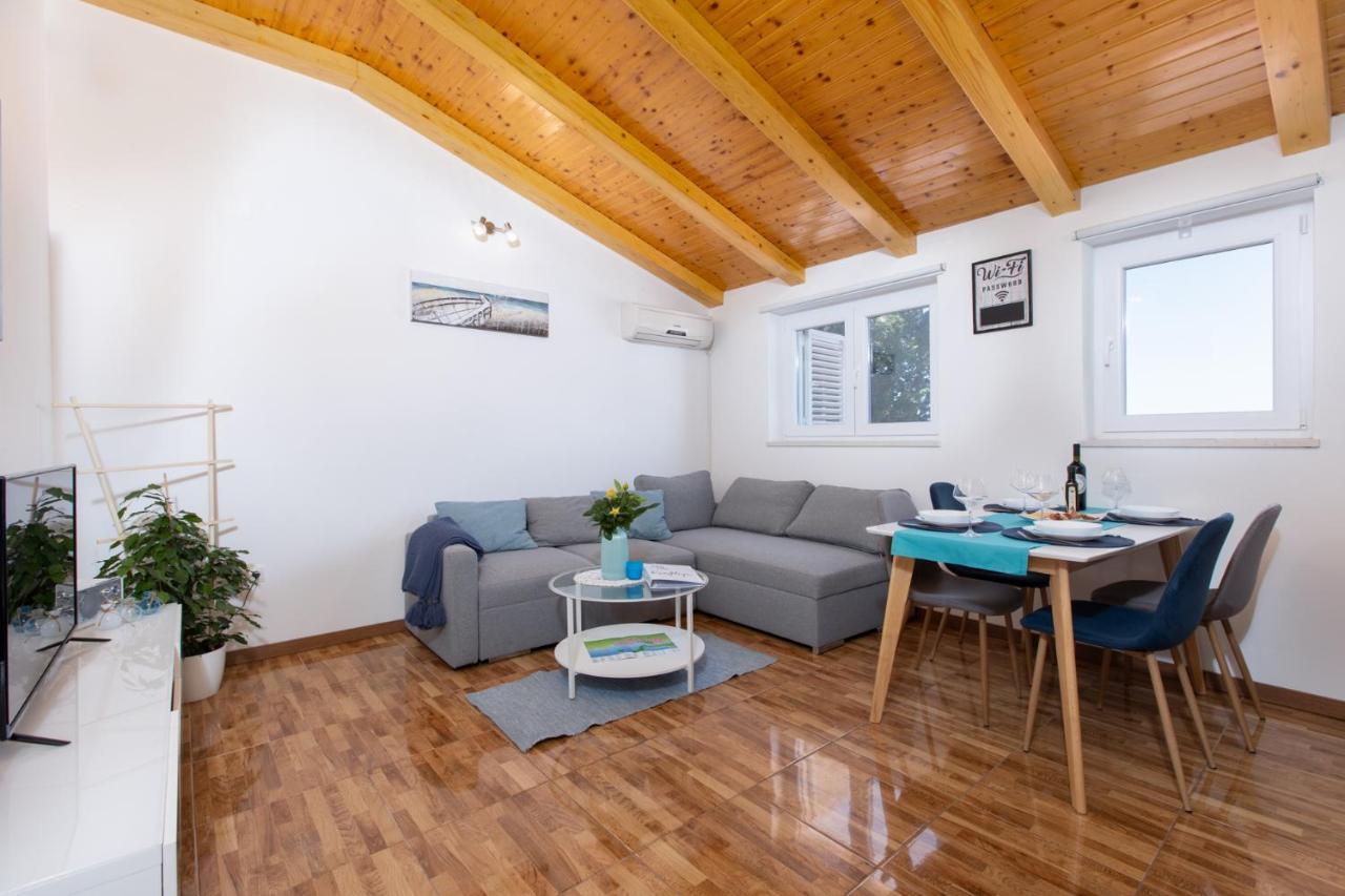The Rooftop Apartment Пунат Екстериор снимка